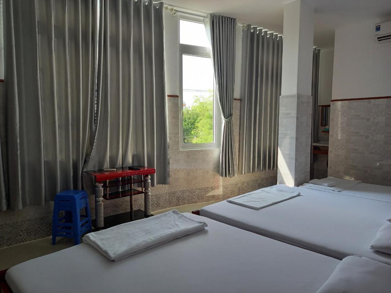 Khach San Anh Sang Hotel Can Tho Quarto foto